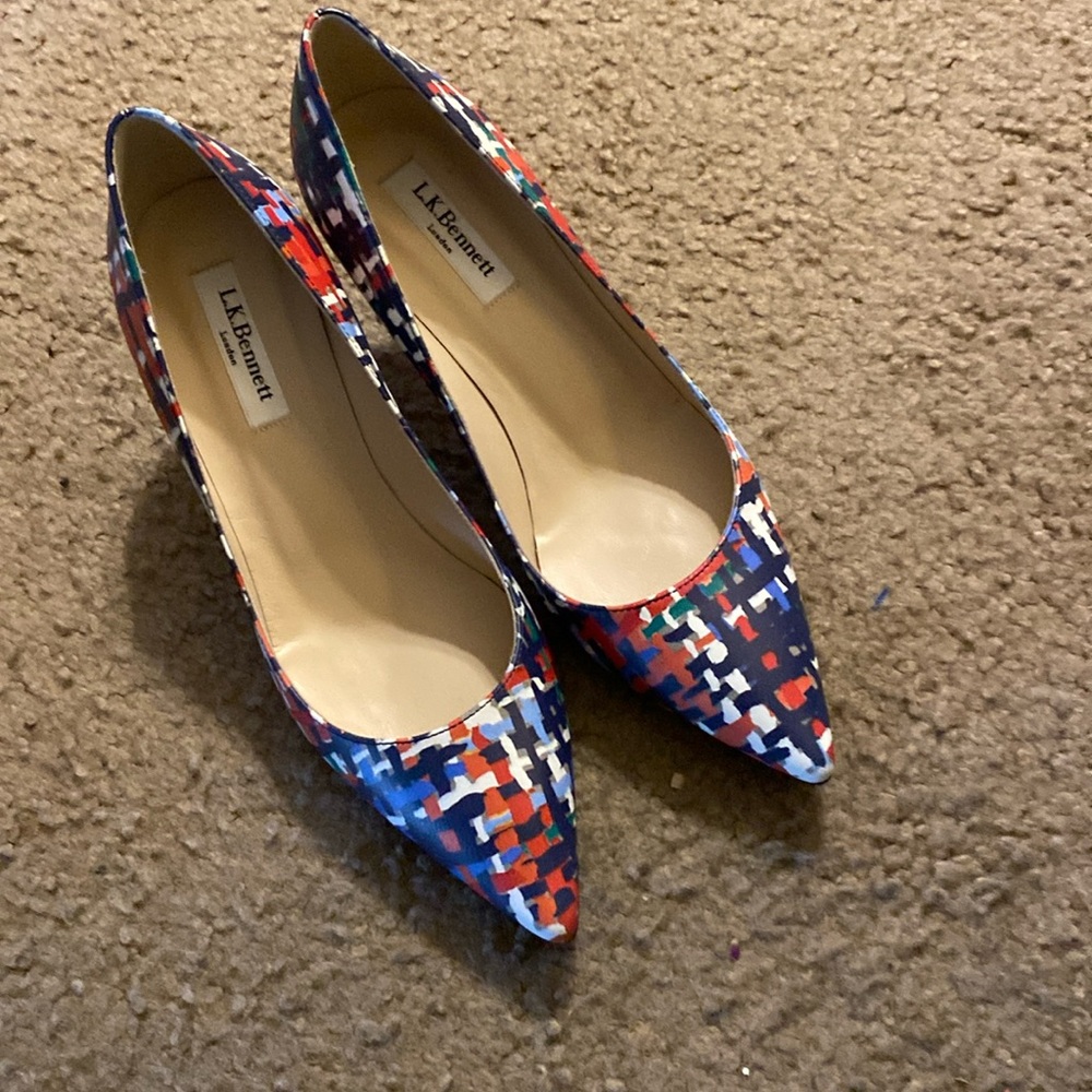 L K Bennett of London Heels. NWOT.
